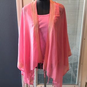 Aerie by American Eagle Embroidered Kimono/Shawl